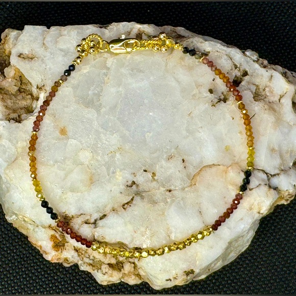 Tundra Sapphire and Vermeil Dainty Bracelet - Picture 2 of 13